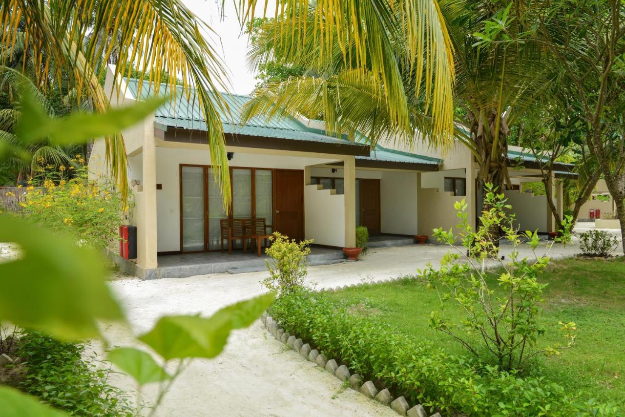 Adaaran Select Huduran Fushi Hotel Hudhuranfushi Exterior photo